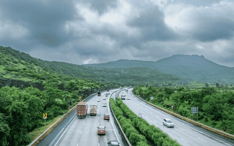 Best Scenic Road Trip Routes for Families